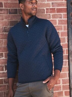 Marine Layer Navy Heather
Mens Corbet Quilted Quarter
Zip